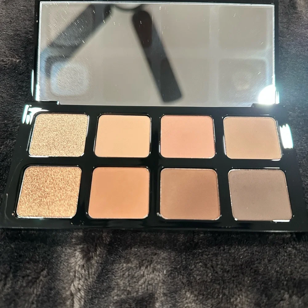 **New** Il Makiage High Impact 8-Pan Color Palette Shade Addict - Picture 10 of 14
